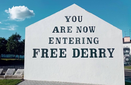Londonderry House | 14 Chamberlain Street, Derry: Epic Location