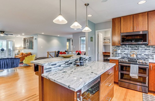 Colesville House | 14 Mi to DC: Retreat w/Patio & Sunroom!