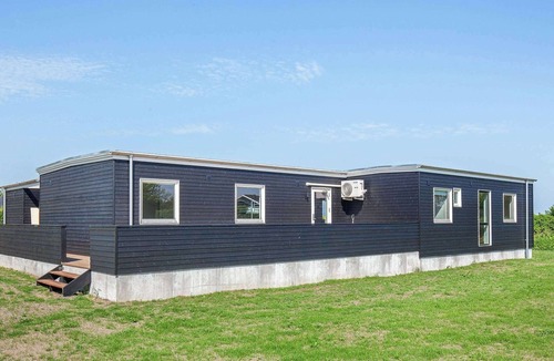 Vinderup House | 14 person holiday home in Vinderup