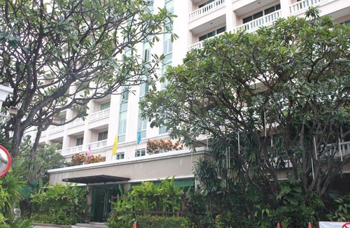 Chom Thong Hotel | 14 Place