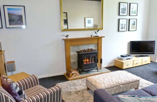 Airton Cottage | 14 Riverside Walk