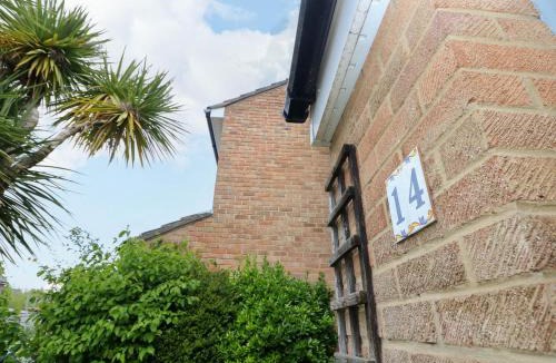 Netley House | 14 Shorwell