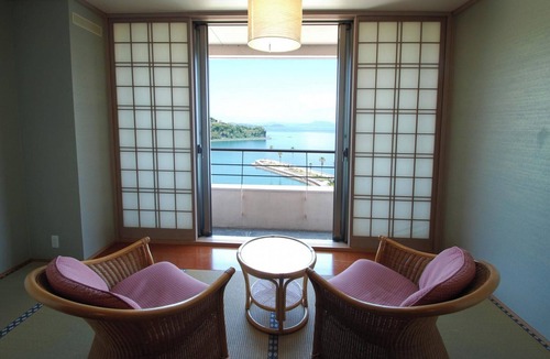 Amakusa Hotel | 14 tatami Japanesestyle room with semiopenair b/Amakusa Kumamoto