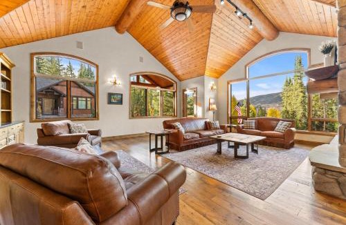 Keystone House | 140 Goldenrod Circle : 2