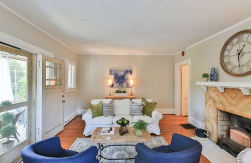 Morningside-Lenox Park Cottage | 149 m² Cottage ∙ 2 bedrooms ∙ 7 guests