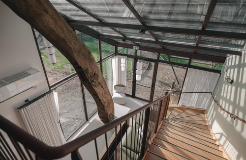 Contigny Cottage | 14th Century Authentic Charm with WiFi and Parking in Contigny