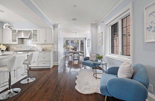 East York House | 15 Min to Downtown | Games Room | Private Parking | Private Backyard