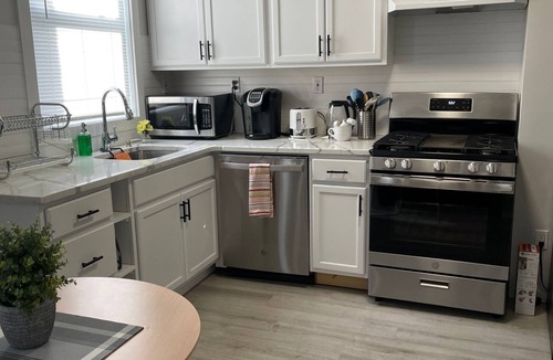 Union City Apartment | 🗽15 Min to NYC! 🏙 Cozy 3 🛏 2 🛁 apartment! ♥️ 🛍🎶