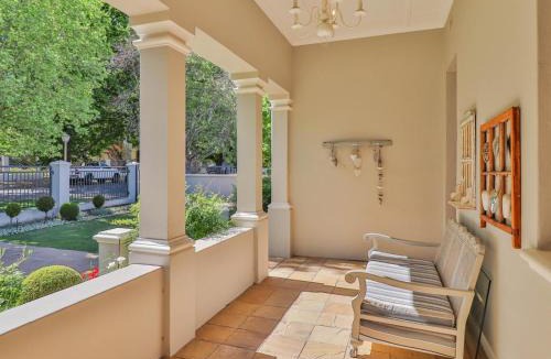 Robertson House | 15 On Le Roux