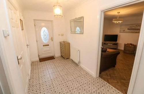 St. Buryan House | 15 Tower Meadows