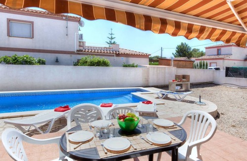 Les Tres Cales Villa | 150 m² Villa ∙ 4 bedrooms ∙ 8 guests