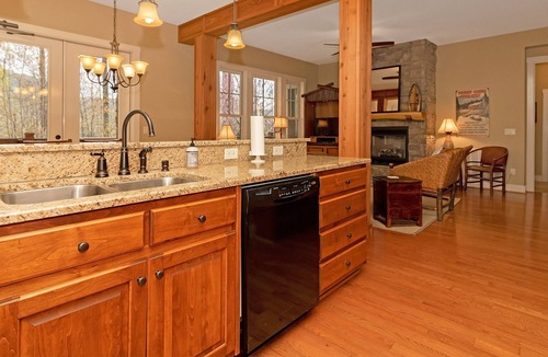Bear Lake Reserve Condo | 150 Saddle Notch Lane Lodge 1 at Bear Lake Reserve