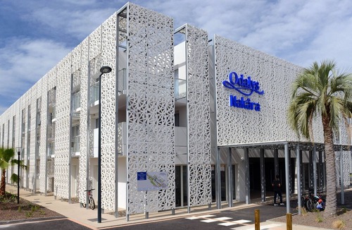 Cap d'Agde Villa | 150m de la Plage! Sauna + Piscine Saisonnière
