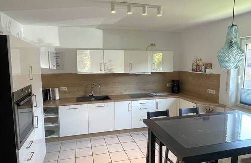 Biebernheim Apartment | 152 m² vacation apartment Quiet location on the edge of the village Overlooking the Rhine Valley Opposite the Loreley