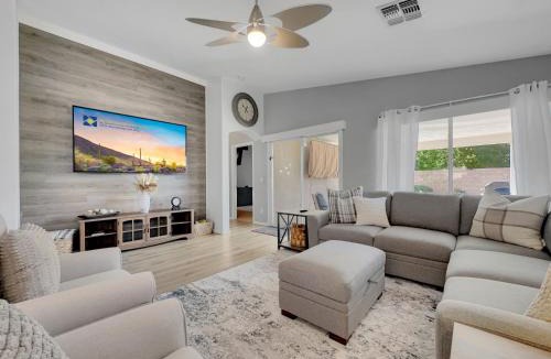 Rancho Gabriela House | 153rd Surprise