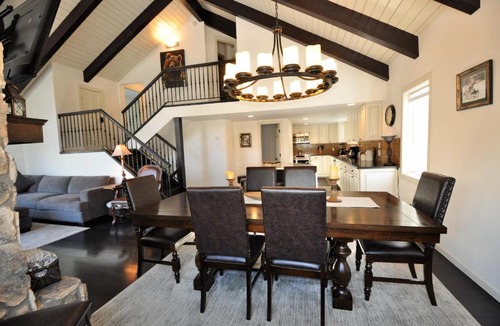 Matterhorn Village Apartment | 1546 Matterhorn Circle #5 Townhouse