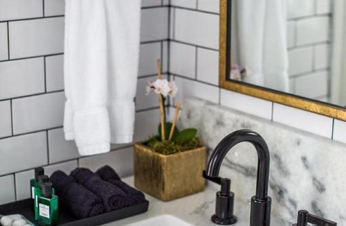 Westside House | 154B Spring Street