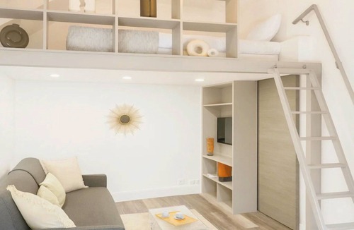 Les Halles Apartment | 1571 Lombards