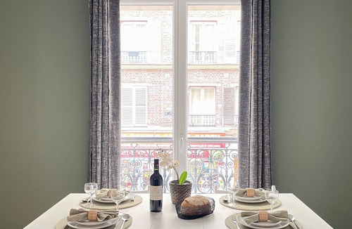 Epinettes Apartment | 1590 Legendre