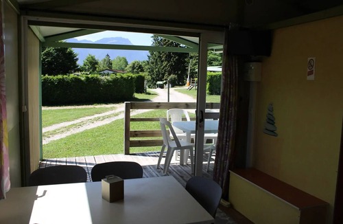 Miribel-les-Echelles Ski Chalet | 16. Chalet 30 m², TV "Primevere" 5 persons