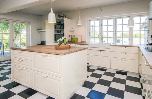 Aabenraa House | 16 person holiday home in Aabenraa