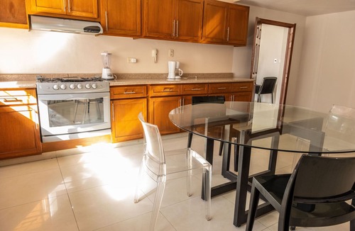 Torreon Apartment | 16, Suite With Jacuzzi