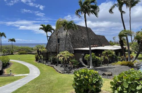 Punaluu House | 16 Two Bedroom Two Bath Condo