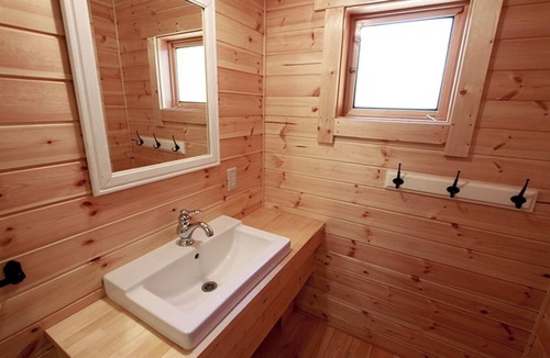 Kita Karuizawa RV Rental | 16 Vermont Cottage/Agatsuma District Gunma