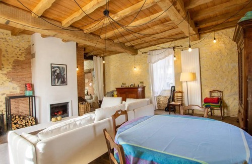 Saint-Pierre-de-Chignac House | 160 m² House ∙ 4 bedrooms ∙ 8 guests