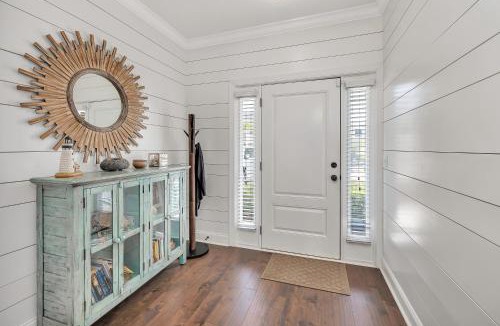 Epworth Acres House | 1605 Mariners Circle