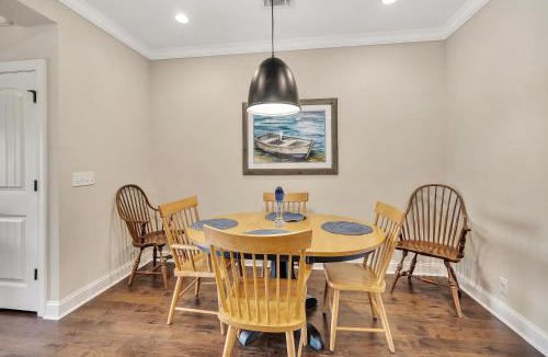 Epworth Acres House | 1605 Mariners Circle