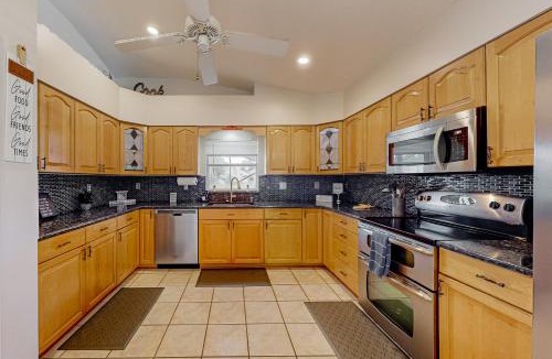 Sebastian Highlands House | 162 Miller Dr