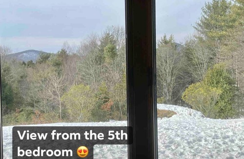 Burks Fork House | 168 private acres | ATV/dirtbike trails| walk to winery| hunt | 5 BEDROOM HOUSE