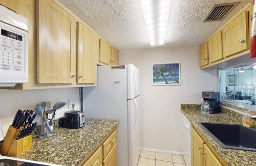 Madeira Beach House | 169-E - Madeira Beach Yacht Club