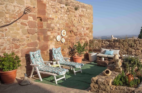 Santa Eulalia la Mayor Villa | 16th century palace house in the Natural Park of Sierra de Guara