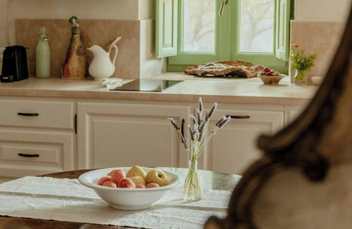 Monteverdi Marittimo Apartment | 16th century farmhouse between the Tuscan hills
