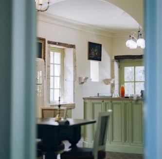 Bures-sur-Dives Villa | 16th century Norman Manor