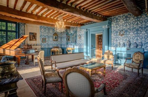 Bures-sur-Dives Villa | 16th century Norman Manor
