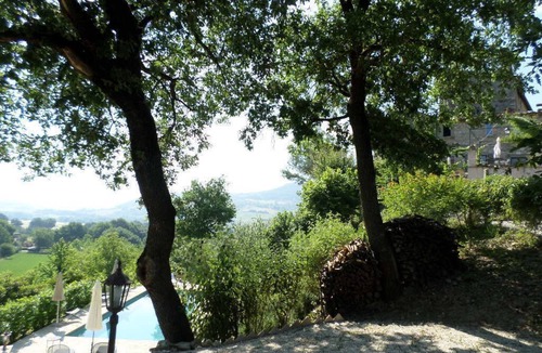 Todi House | 16th century Tower with spectacular pool in the heart of green Umbria