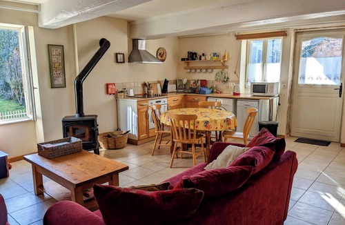 Saint-Gengoux-le-National House | 16th Century winemakers cottage in Saint Gengoux
