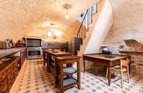 Chateauneuf-Villevieille Villa | 17th century sheepfold with swimming pool, near Nice.