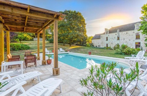 Concourson-sur-Layon Villa | 17th Century Manor House