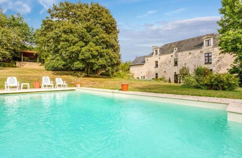 Concourson-sur-Layon Villa | 17th Century Manor House