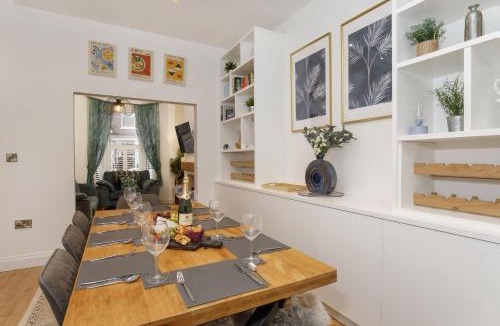 York House | 18 Darnborough