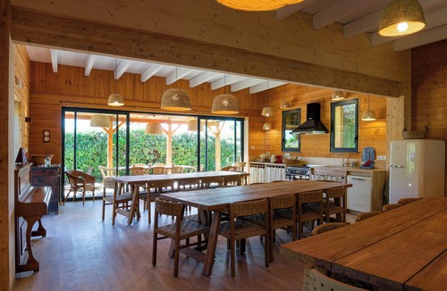 Chateauneuf-Val-Saint-Donat House | 18th century Provençal mansion in Châteauneuf