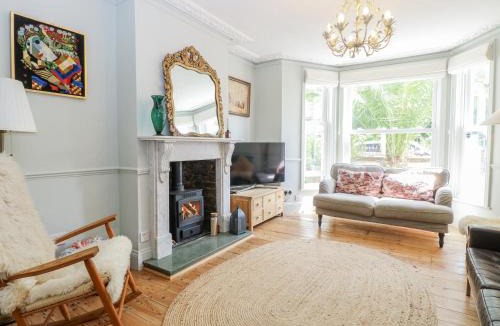 Lowestoft House | 18 Pakefield Road