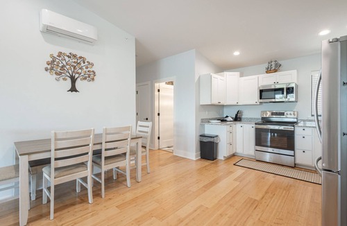 Indian Point Villa | 180° Table Rock Lake View | 2-Min to SDC | Kayaks