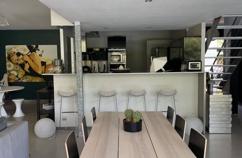Saubion House | 180m2 Californian style architect villa, heated pool and terraces