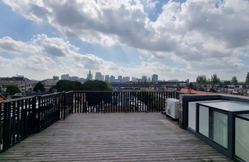 Oud-Zuid Apartment | 180m2 luxurious hidden gem, perfect for families with a dedicated elevator