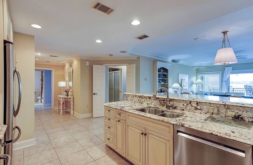 South Beach Condo | 1855 Beachside Tennis - Gorgeous Views of Calibogue Sound!